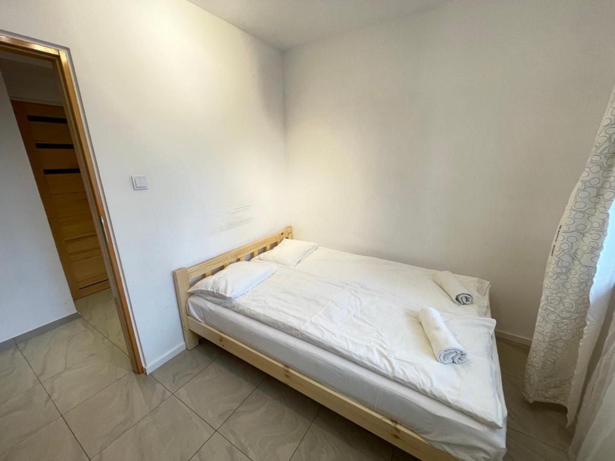 Апартаменти Apartament Park Zakrzowek Краків Екстер'єр фото