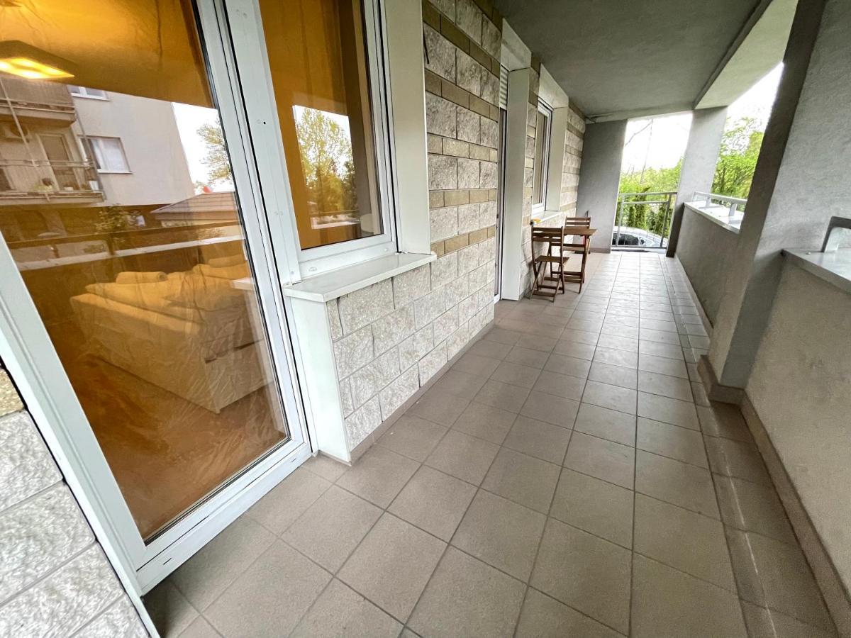 Апартаменти Apartament Park Zakrzowek Краків Екстер'єр фото